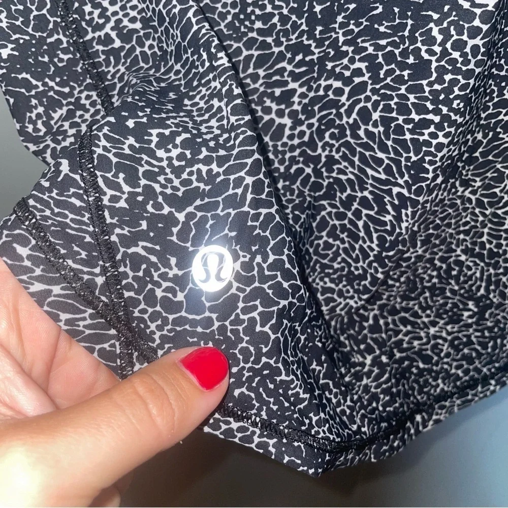 Lululemon Sculpt Tank II Polar Shift Alpine White Black Size 4